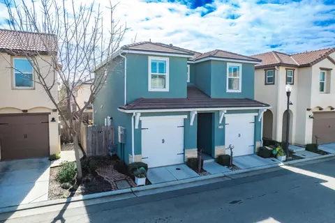 3746 Connected Pl, Clovis, CA 93619