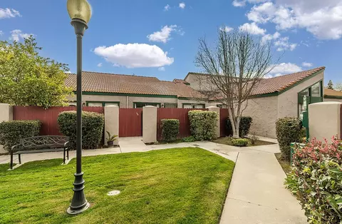 5965 E Shields Ave #155, Fresno, CA 93727