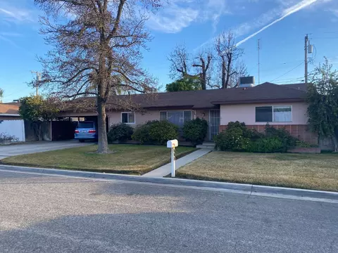 773 E Lincoln Ave, Reedley, CA 93654