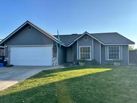 1361 Yosemite, Corcoran, CA 93212