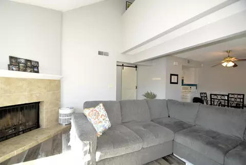 1250 E Shaw Ave #133, Fresno, CA 93710
