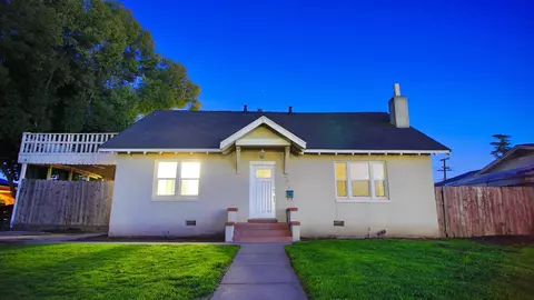 409 Lake Ave, Chowchilla, CA 93610