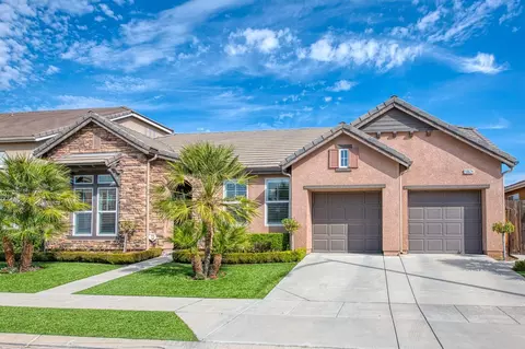 10624 N Dearing Ave, Fresno, CA 93730