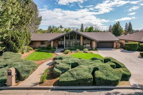 1399 W Alluvial Ave, Fresno, CA 93711