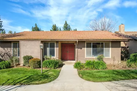 4880 N Hulbert Ave #101, Fresno, CA 93705