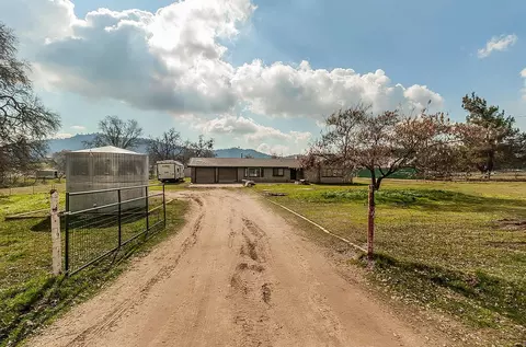 29373 Burrough North Rd, Tollhouse, CA 93667