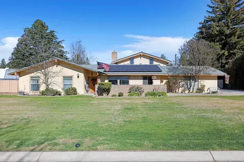 1064 E Plymouth Way, Fresno, CA 93720