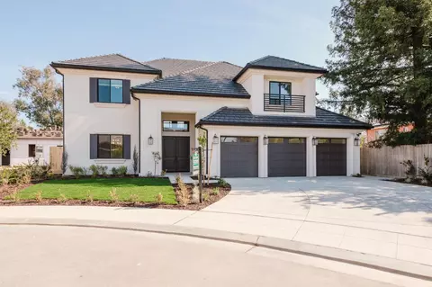 1167 N Holly Ave, Clovis, CA 93619