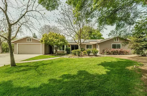 16526 Paula Rd, Madera, CA 93636