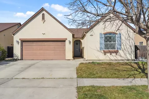 608 Firenze St, Lemoore, CA 93245
