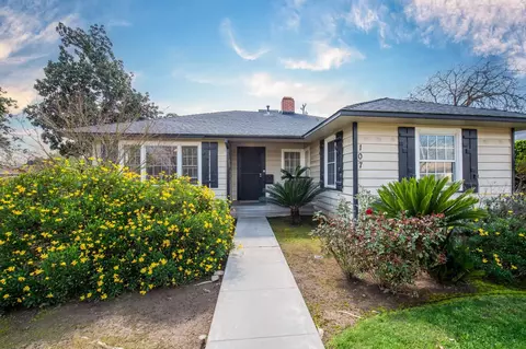 107 W Garland Ave, Fresno, CA 93705
