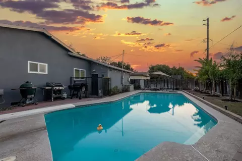 4855 E Normal Ave, Fresno, CA 93703