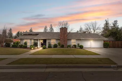 599 Everglade Ave, Fresno, CA 93720
