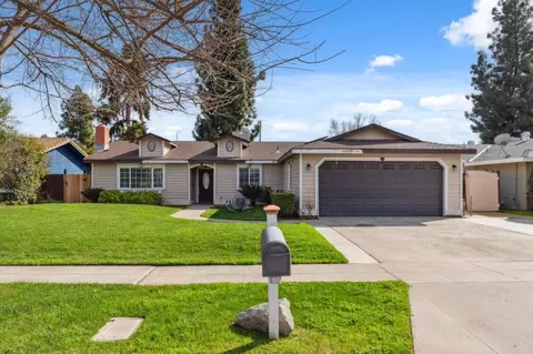 1911 S Karen Ave, Fresno, CA 93727