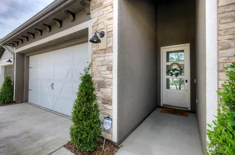 3142 Loyola Ave, Clovis, CA 93619