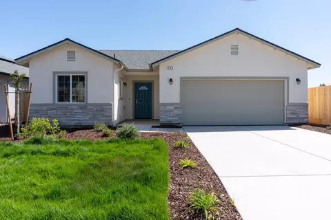 208 E Florence Ave, Fresno, CA 93706