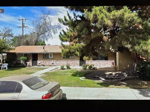 1959 N Channing Ave N, Fresno, CA 93705