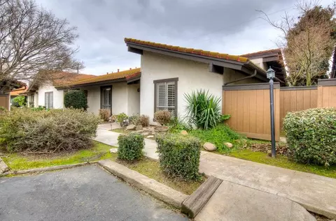 6338 N Maroa Ave #116, Fresno, CA 93704
