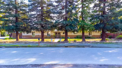 41188 Pomegranate Ct, Madera, CA 93636