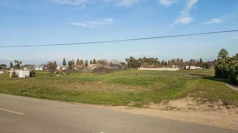 1 Road 35 12, Madera, CA 93636