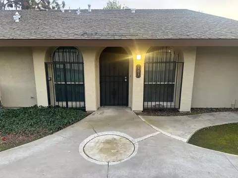 372 S Argyle Ave #101, Fresno, CA 93727