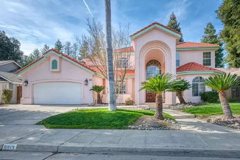 9913 N Cascade Dr, Fresno, CA 93730