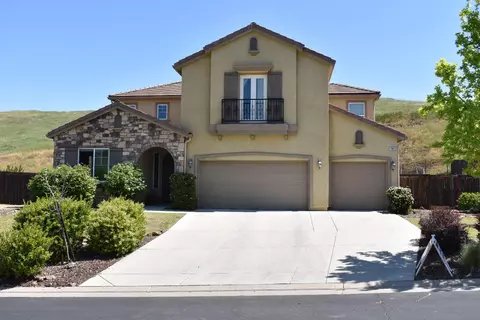 18823 Via Mira Bella, Friant, CA 93626