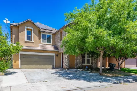 6576 E Braly Ave, Fresno, CA 93727