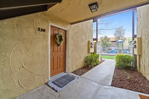 2881 Huntington Blvd #139, Fresno, CA 93721