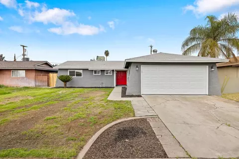 4905 E Huntington Ave, Fresno, CA 93727