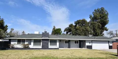 5545 E Holland Ave, Fresno, CA 93727