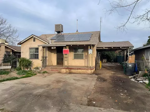 2487 S 10th St, Fresno, CA 93725