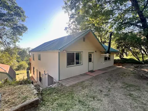 53237 Hogback Rd, Miramonte, CA 93641