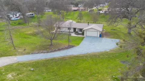 31504 Erie Rd, Coarsegold, CA 93614