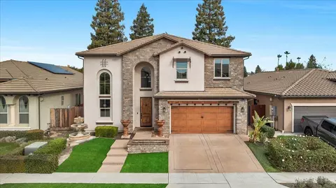 11320 N Blue Sage Ave, Fresno, CA 93730