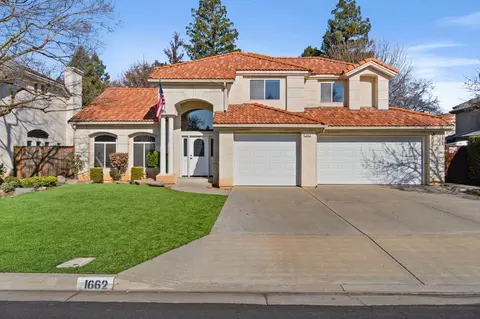 1662 E Kenosha, Fresno, CA 93720