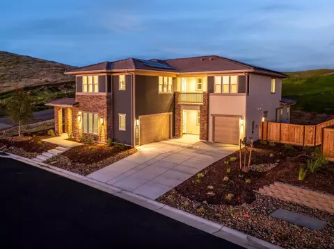8393 Iron Creek Dr, Friant, CA 93626