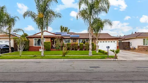 2638 W Rialto, Fresno, CA 93705