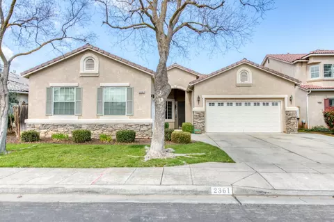 2361 Serena Ave, Clovis, CA 93619