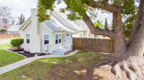 247 S Meridian Ave, Fresno, CA 93702