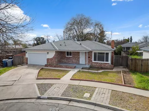 3852 E Dakota, Fresno, CA 93726