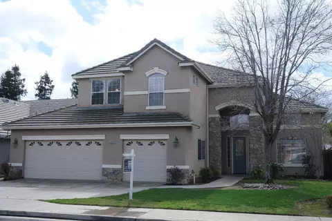 2906 Richert Ave, Clovis, CA 93611