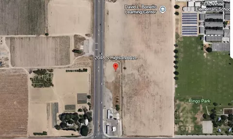 2048 S Highland Ave, Selma, CA 93662
