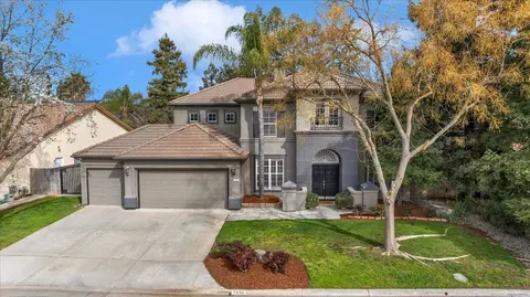 2596 E Shea Dr, Fresno, CA 93720
