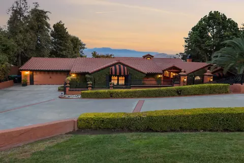 335 High Sierra Dr, Exeter, CA 93221