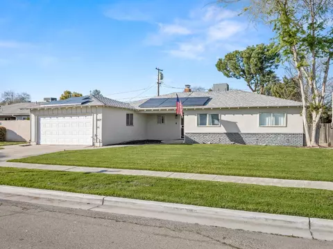 3879 E Gettysburg Ave, Fresno, CA 93726