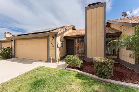 2056 E Harold Ave, Visalia, CA 93292