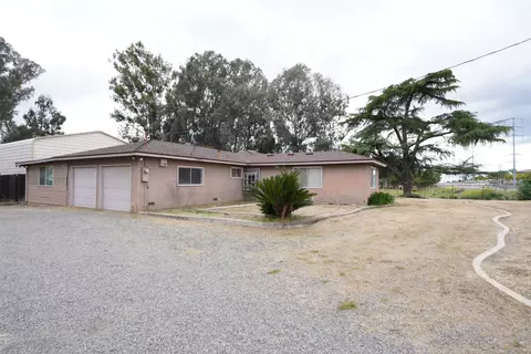 2591 Copper, Clovis, CA 93619