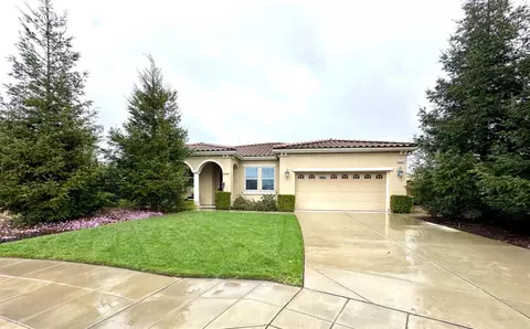 3135 Holly Ave, Clovis, CA 93611 photo 1