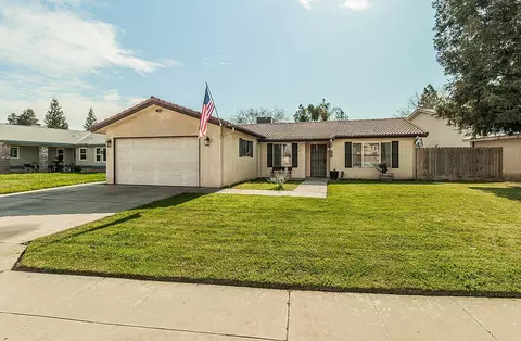 5491 W Corona Ave, Fresno, CA 93722